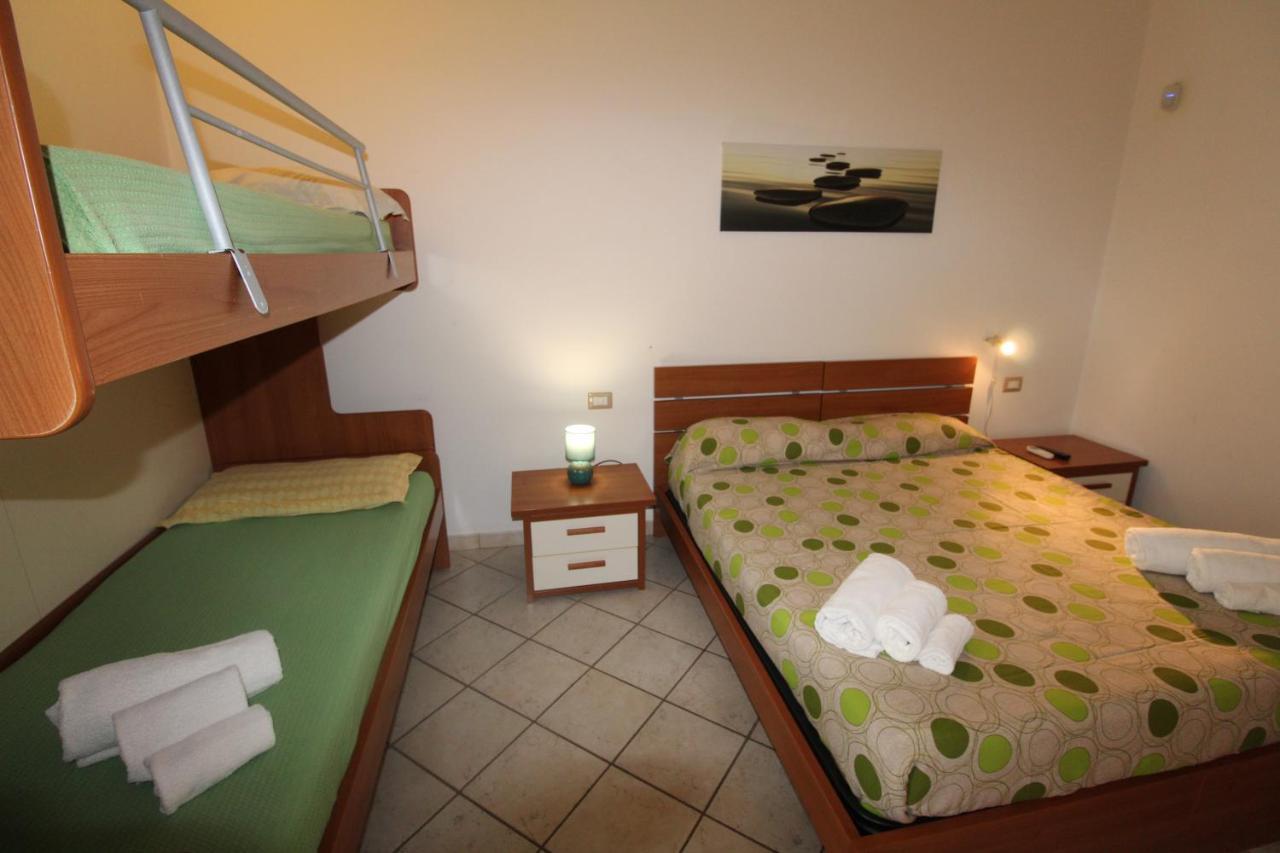 B&B Scoglio Di Pirro Climatizzato A 150 M Dalle Spiagge Salentine トッレ・サン・ジョヴァンニ・ウジェント エクステリア 写真
